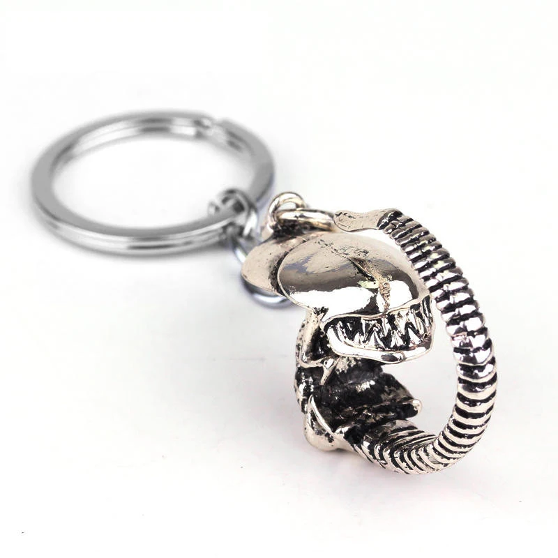 

AVP Keychain Alien Predator Jewelry Accessories Key Rings for Women Men Fashion Key Holder
