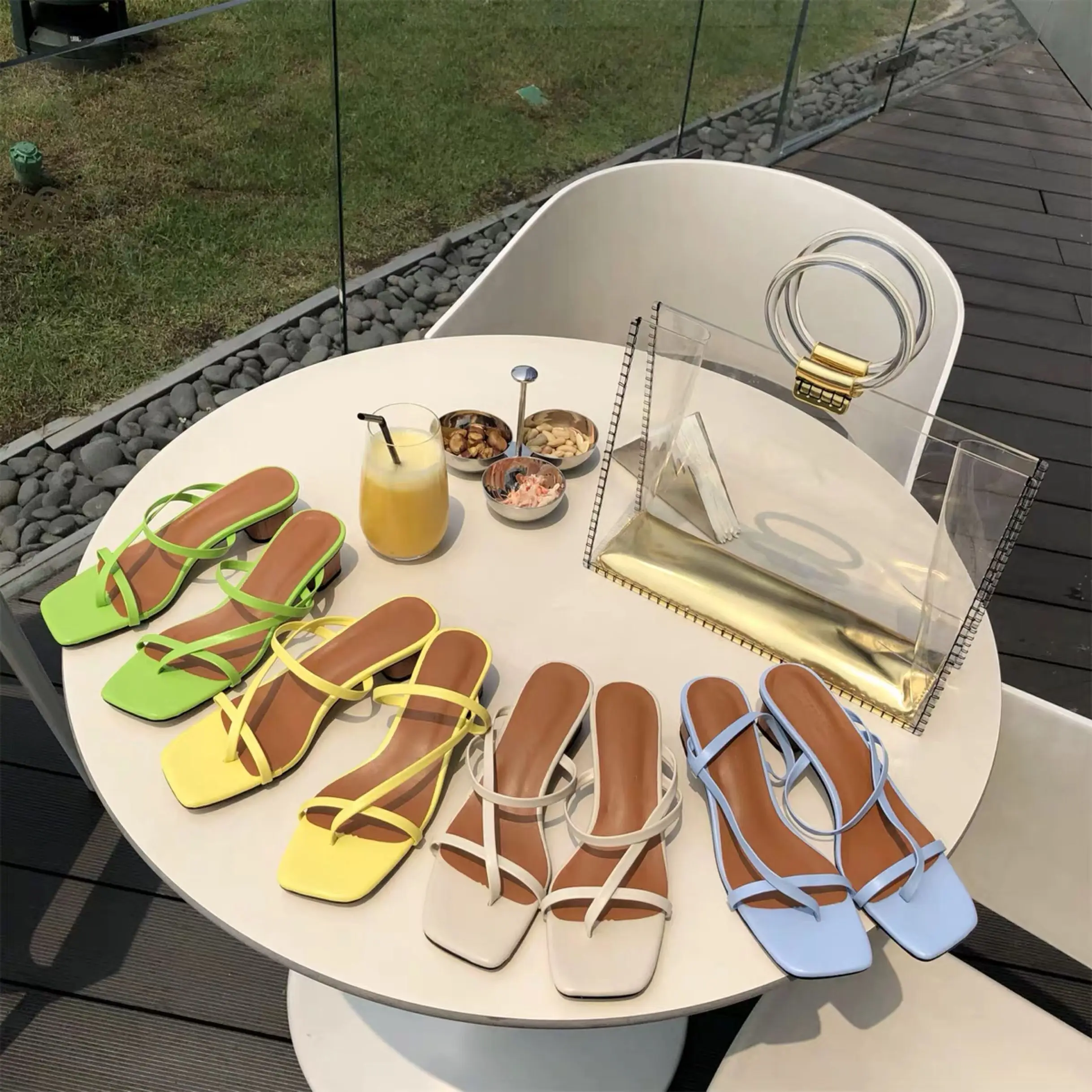 

2019 Brand Summer Women Slipper Low Heel Slides Female Peep Toe Square Heel Sandal Vacation Flip Flops mujer Shoes