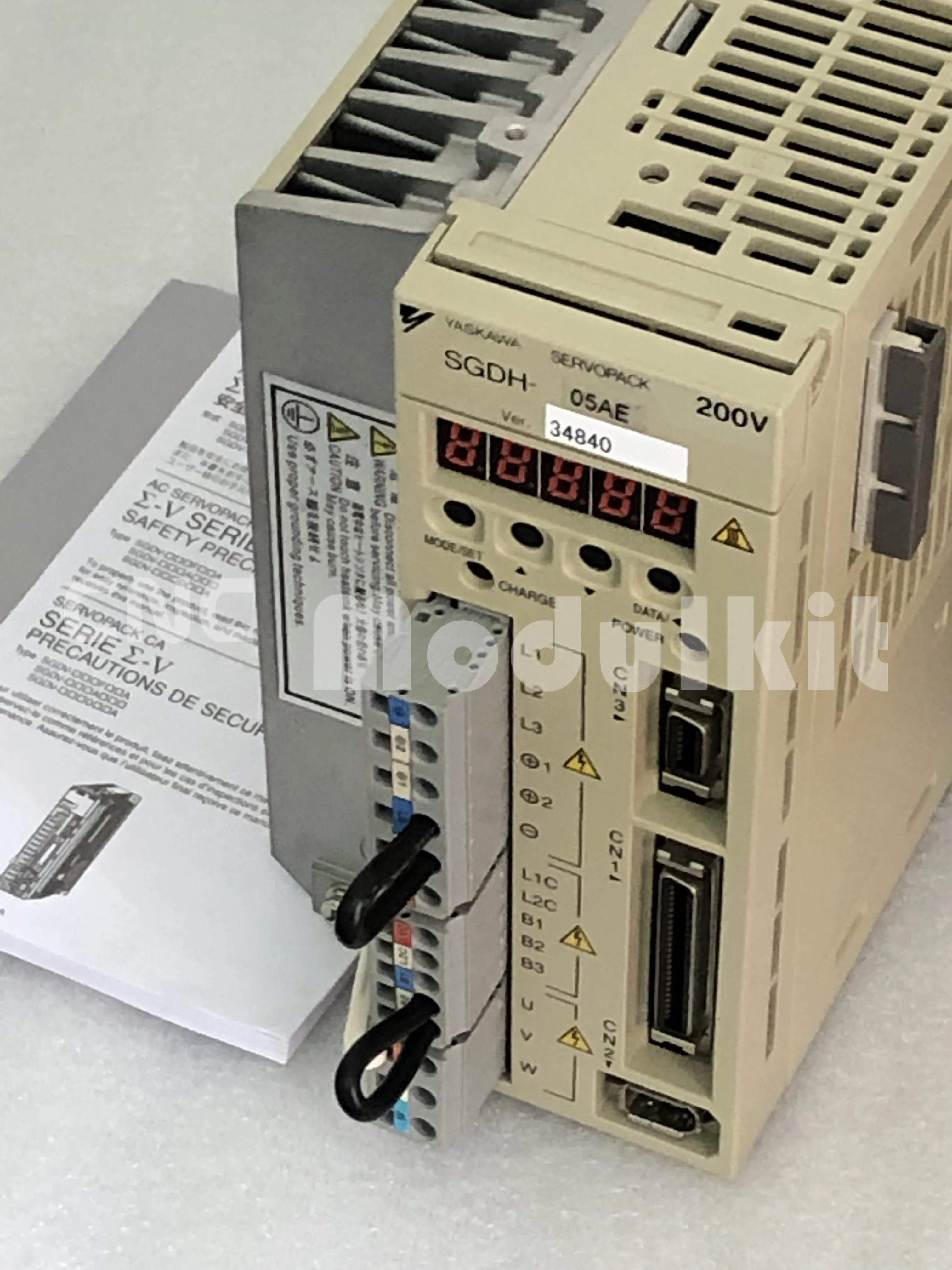 サーボパックSGDH-08AE 安川製