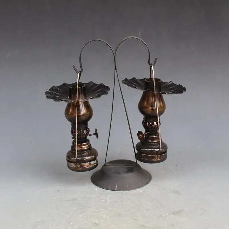 Лампы Rare Old Qing Dynasty (1822-1886) латунные и стеклянные масляные лампы для влюбленных