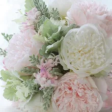 Букет невесты Порошок Белый Пион Невеста Холдинг Цветы Свадьба Свадебный букет фото студия