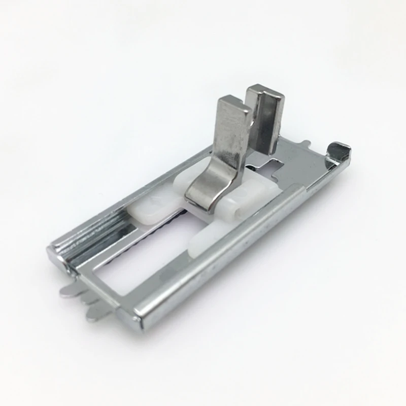 

828ML-N Low Shank Sewing Machine Slide Button Hole Foot Fits Most Models 5BB5237