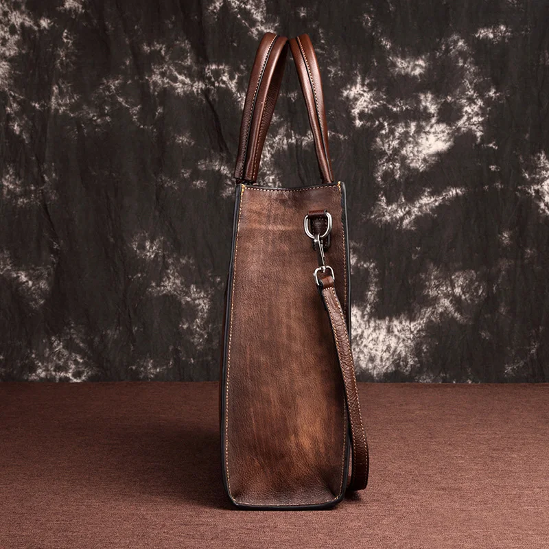 AETOO Leather women's bag, head cowhide shopping bag, retro college wind bucket bag, single shoulder oblique cross handbag