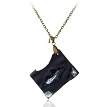 Collar de cobre con dientes para mujer, colgante de aleación con diseño de diario, joyería inspirada en la película, venta directa de fábrica