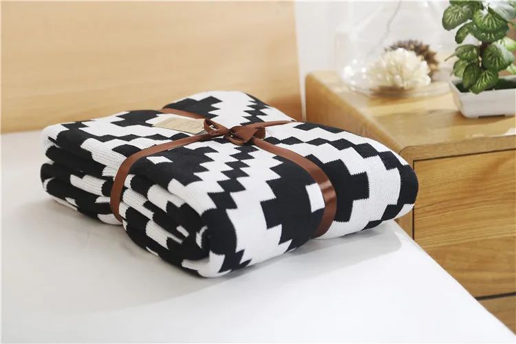 knitted blanket (18)