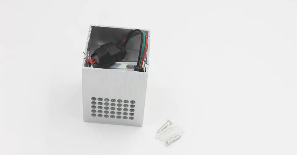 960-2