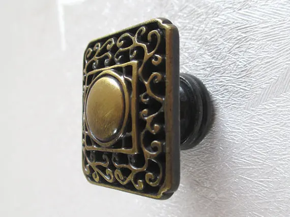 

Dresser Knob Drawer Knobs Pull Handles Metal Gold Antique Bronze Square / Vintage Style Cabinet Knobs Handle Decorative Knobs