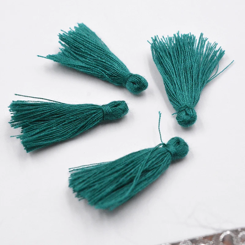 Factory Price 50pcs/lot Silk Tassel Charm Necklace Earring Findings Tassels for Key Chain Bag Clothing Decor DIY Jewelry Craft Jewelry Findings