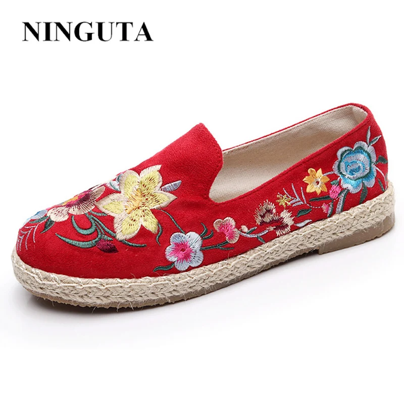 

NINGUTA traditional embroider canvas shoes woman fashion loafers Fisherman shoes