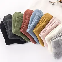 Зимние хлопковые носки до середины голени в рубчик для девочек; носки без пятки ярких цветов с золотыми блестками и вышивкой в виде сердечек в стиле Харадзюку