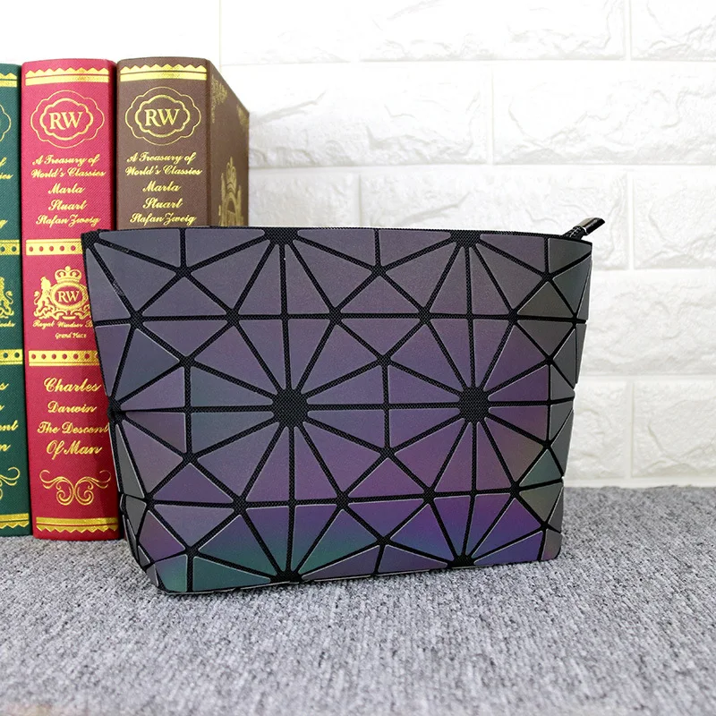 Aliwood جديد مضيئة الثلاثية الأبعاد المرأة حقيبة سلسلة حقائب كتف متنقلة الليزر هندسية للطي الإناث Crossbody حقائب