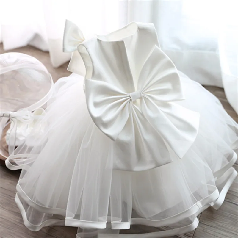 2017 Newborn Baptism Dress For Baby Girl White First Birthday Party Wear Cute Sleeveless Toddler Girl Christening Gown Clothes