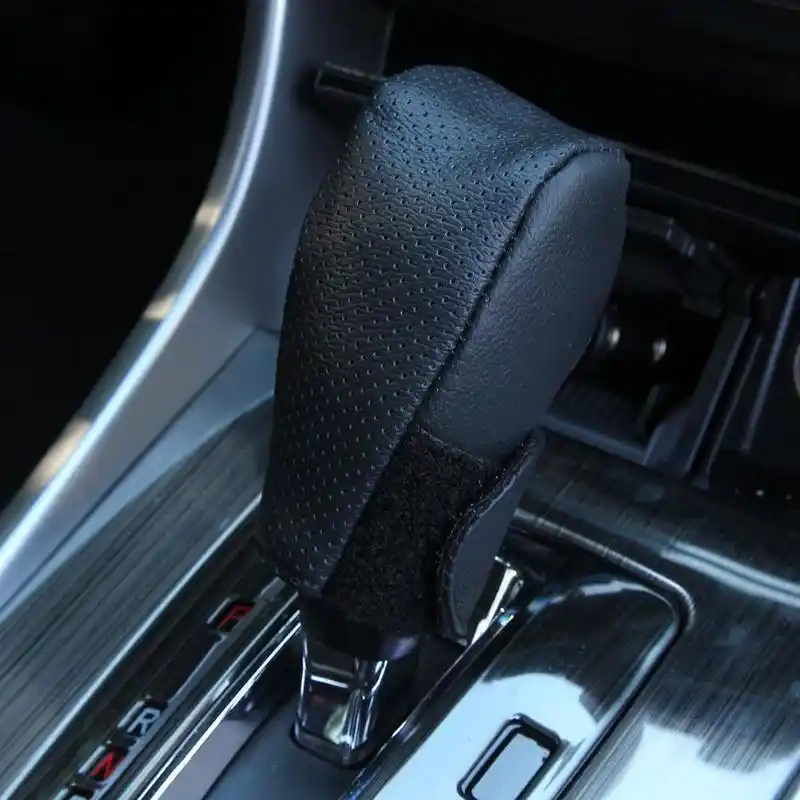 Pomo funda para Bmw E36 realizado en cuero negro fijación de pomo a presión