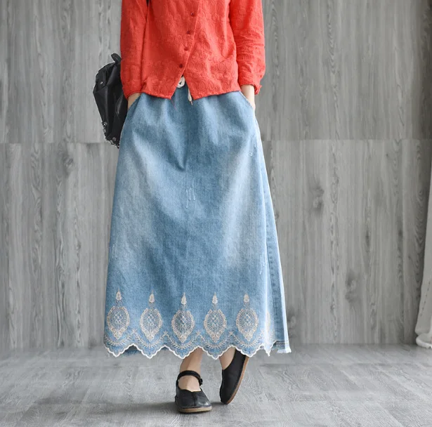 

2019 New Spring Summer Woman Vintage Denim Long Skirt Embroidered Loose Fringed Mid-calf Maxi Skirt Female Oversized Jeans Skirt
