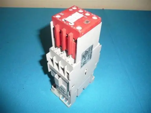 

DHL/EMS 5 LOTS Allen Bradley 100S-C12D14C 100SC12D14C Contactor -A1