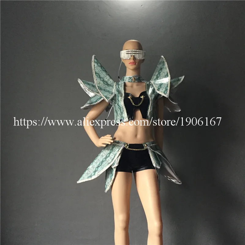 led women costume06