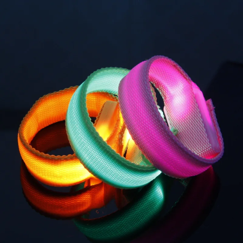 

15PCS/LOT LED bracelets Light up toys glow flashing wrist band for event party decoration outdoor supplies colorful bracelet