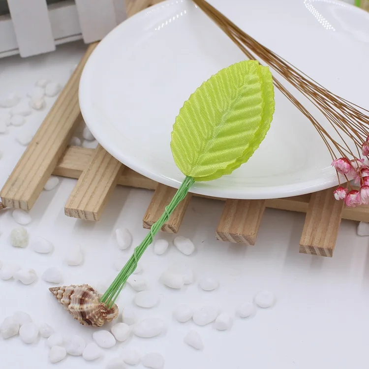 3733692015_349828854