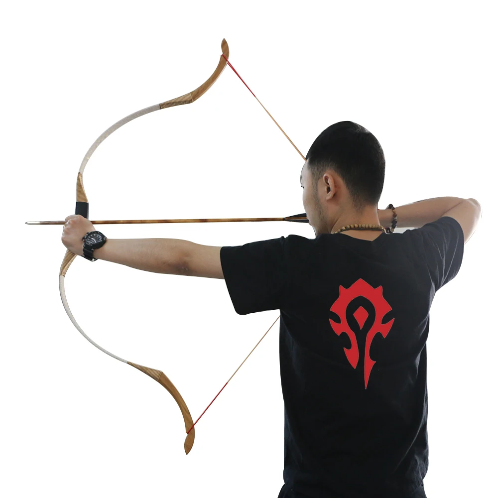 стрельба из лука. лук для стрельбы профессиональный. лук стреляющий динамитом. древний боевой лук. лук для стрельбы детский.