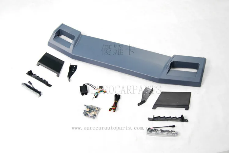 W463 spoiler with led (2)
