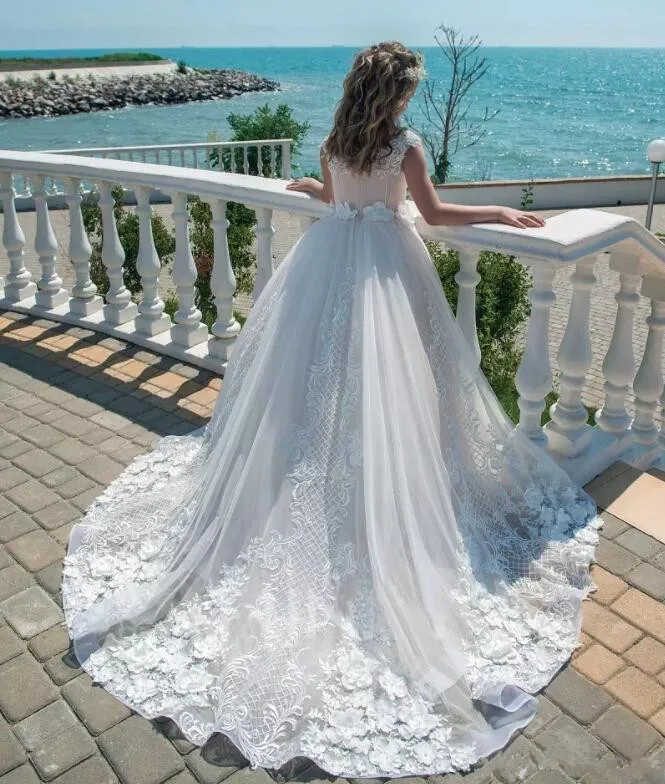 Luxury-2018-New-Flower-Girls-Dresses-for-Wedding-Lace-Appliques-3d-Floral-Girls-Pageant-Dress-Ball (1)