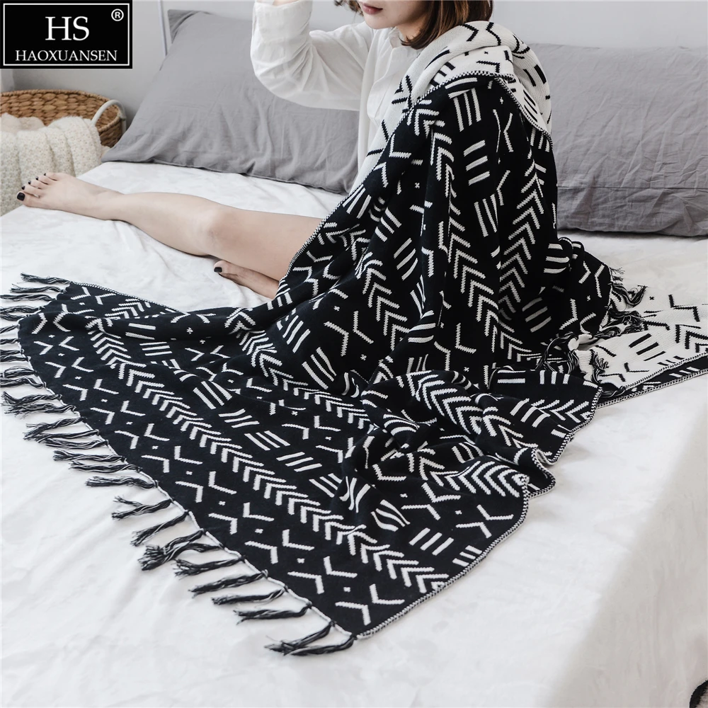 Black White Double Sides Tassel Cotton Knitted blanket For Beds Sofa