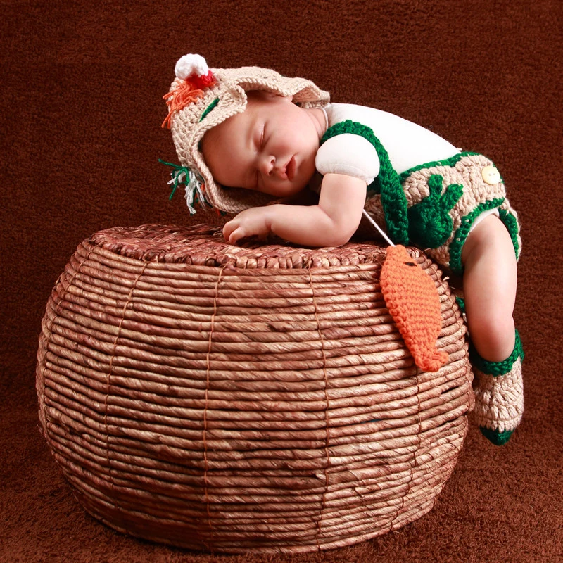 baby take picture at home clothes
