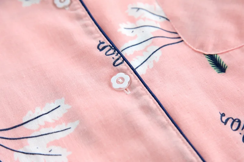 detail 3
