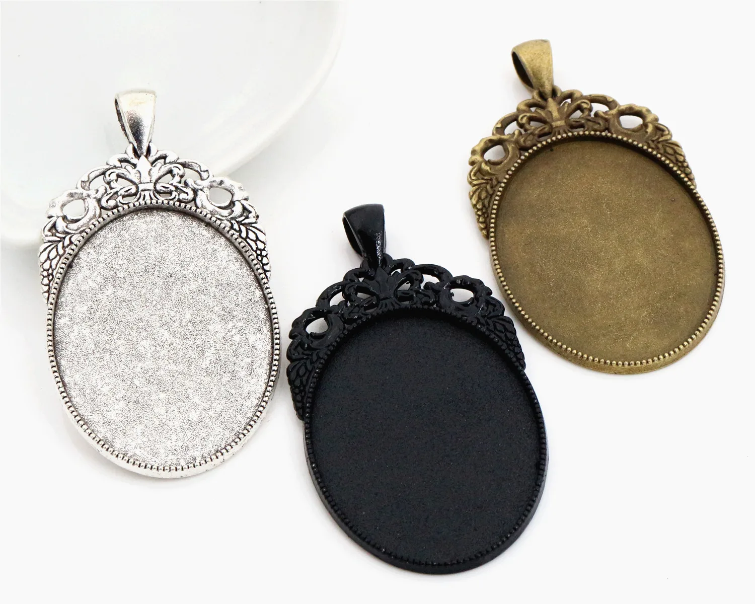 

New Fashion 5pcs 30x40mm Inner Size Black and Antique Silver and Bronze Cabochon Base Setting Charms Pendant