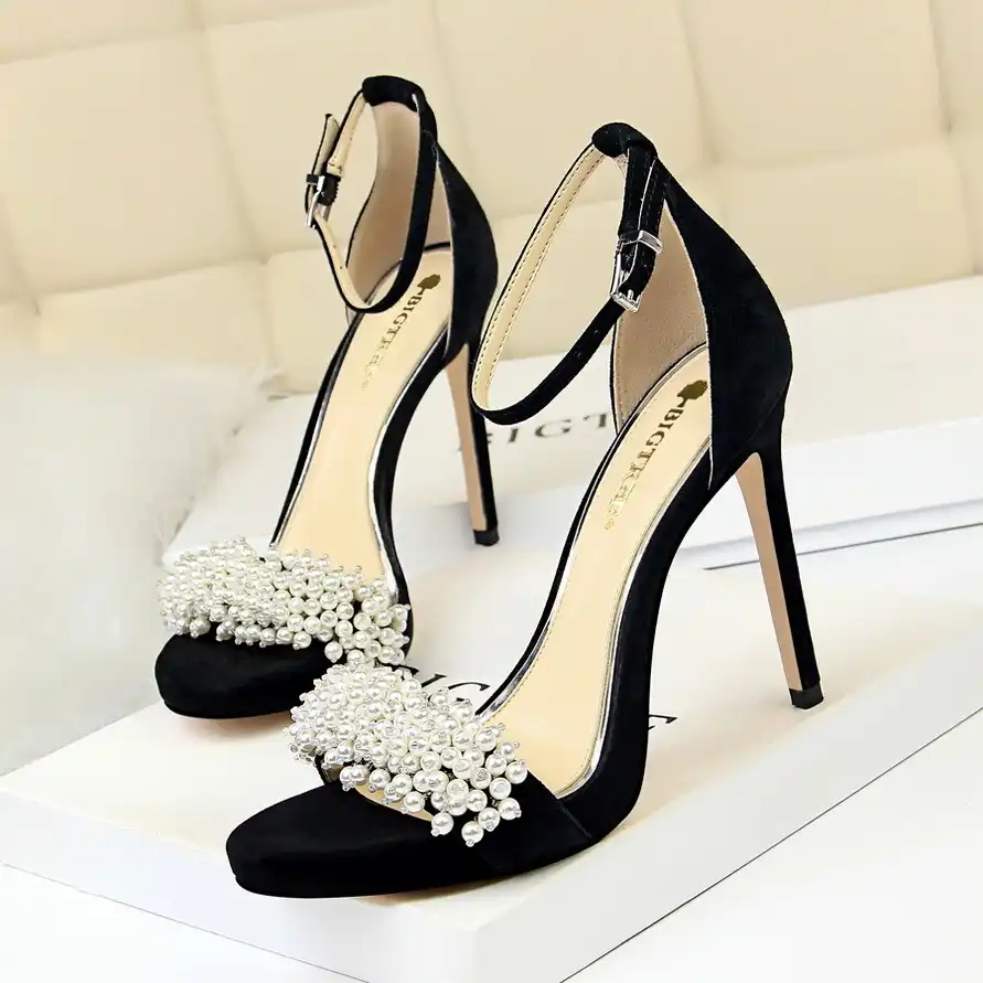 tenis vizzano glitter furta cor