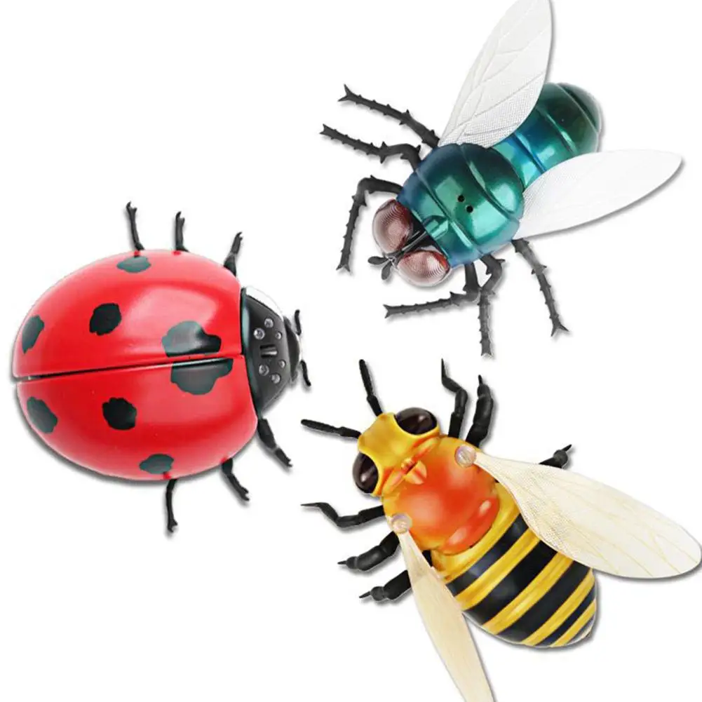 

Infrared Remote Control Fly Bee Ladybug RC Prank Insect Joke Scary Trick Toy Prank Jokes Radio Insect for Boys