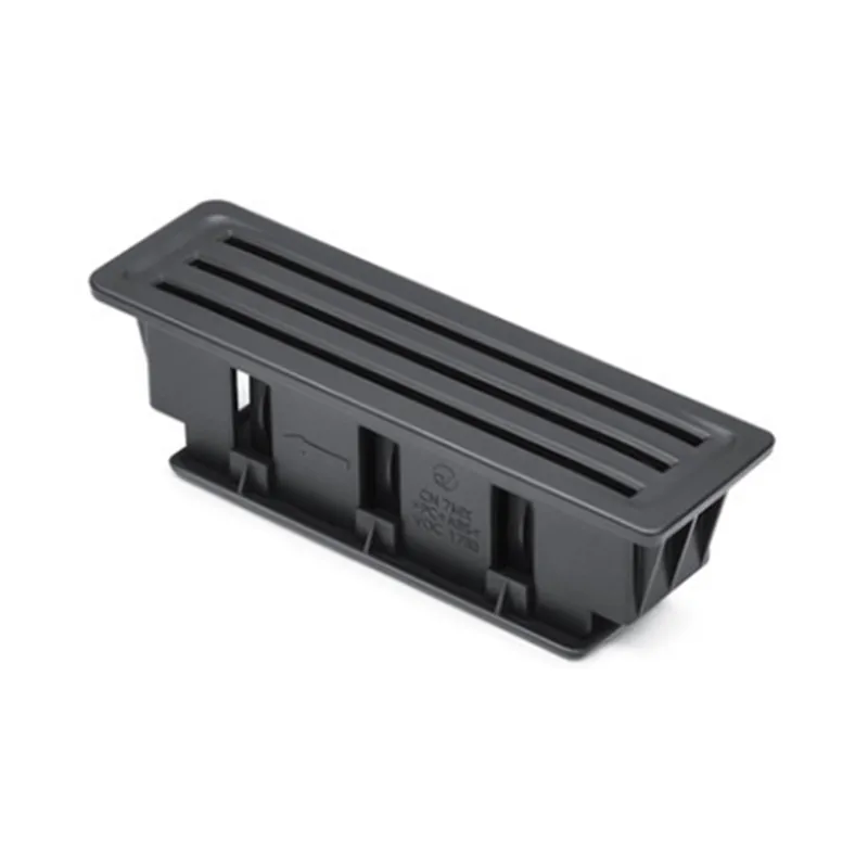 B8L long card slot_