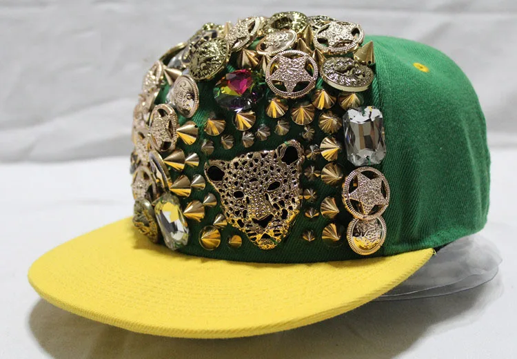 Акриловая бейсболка пантера хип-хоп шляпа плоская верхняя часть заклепки Золотой оснастки назад панк - Цвет: Green Yellow