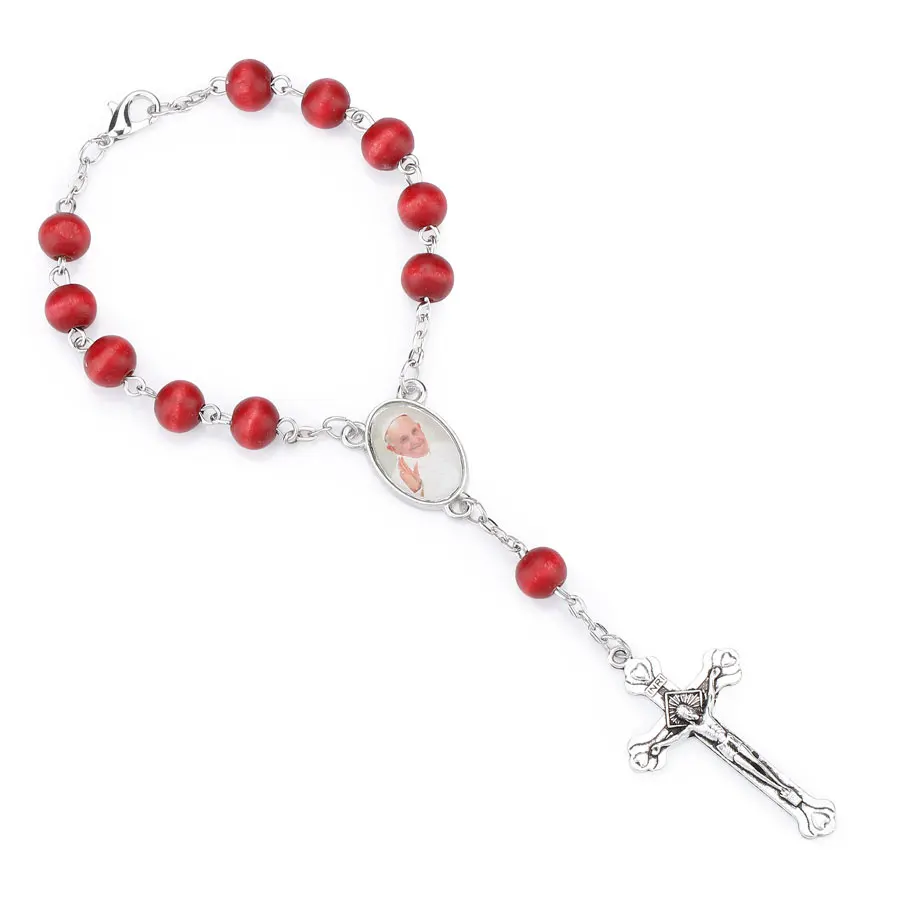 

NingXiang 2018 Hot Sale Catholic Rosary Bishop Portrait Centerpiece Red Wood Beads INRI Cross Pendant Auto Rosary Bracelet Gift