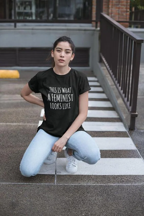 

This Is What A Feminist T-shirt Looks Like Tumblr Quotes Shirt Summer Fashion Harajuku Ullzang T Shirt with Saying Clothes