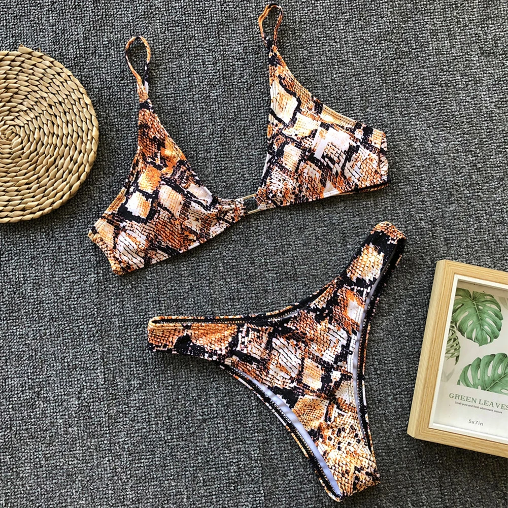 Nylon Spaghetti Strap Wire Free Summer Sexy Split Low Waist Swimsuit Bikini Set Push Up Hoilday With Padding Bra Leopard Print |