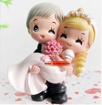 

bride and groom wedding cake toppers couple figurine for wedding cake decoration free shipping