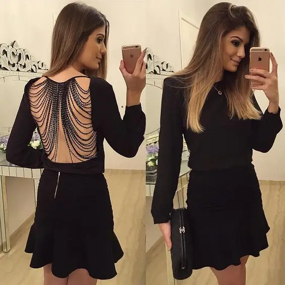

Vestido De Festa Curto Black Satin Long Sleeves Scoop Homecoming Dresses 2018 Scoop Beaded Open Back Mini Graduation Dresses