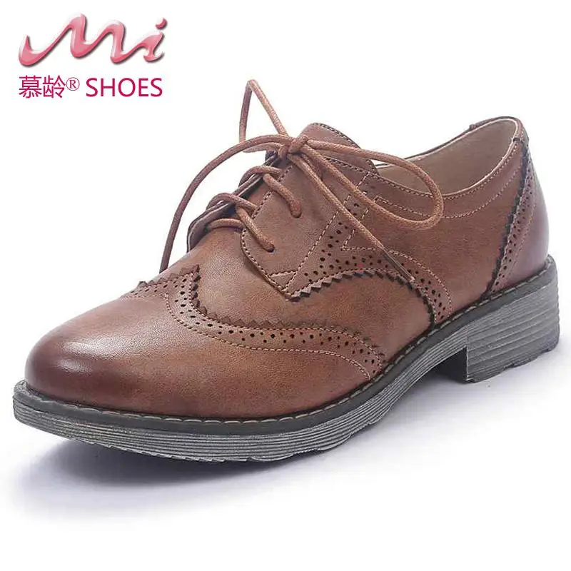 

2017 Spring/autumn Lace-up Derby Shoes Full Brogues Round Toe Casual Flats Shoes Fretwork Solid British Style Ventilate Quality
