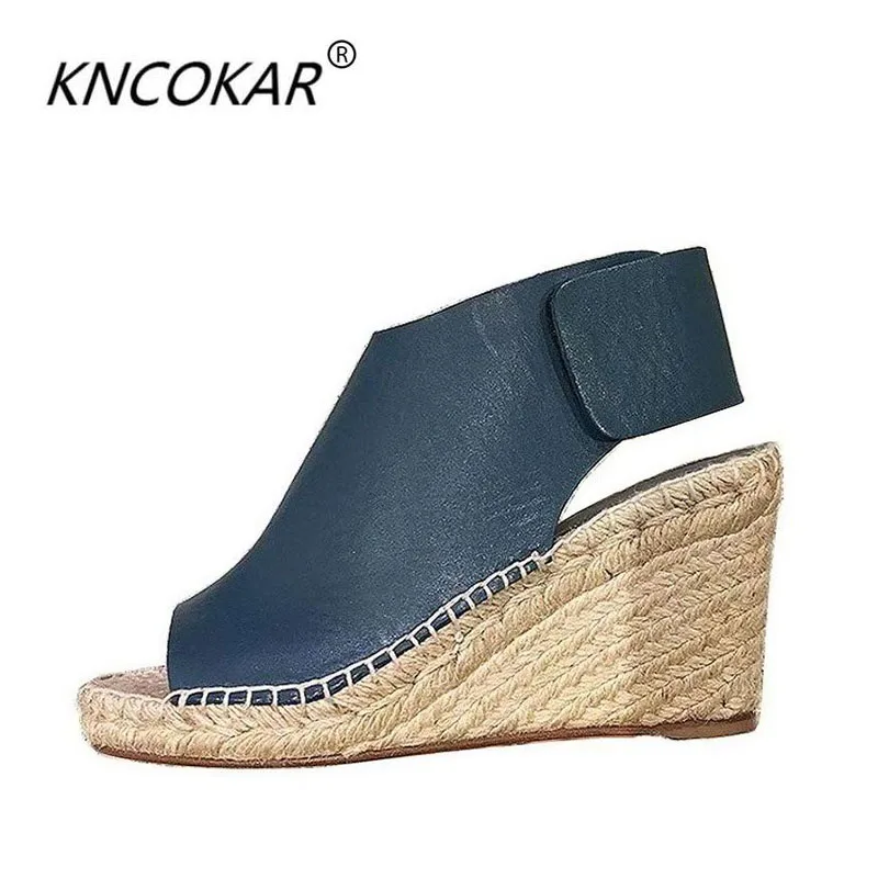 Женские летние сандалии KNCOKAR2018 на высокой танкетке богемные туфли