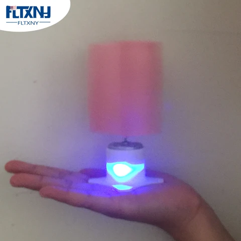 Gerador de Lâminas Micro Motor Pequeno Luzes Led Eixo Vertical Turbina Eólica Conjunto Completo Faça Você Mesmo Moinho Vento Cor Rosa Novo dc Mod. 145982