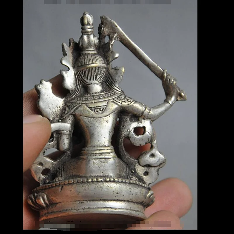 Patung Dewi Kwan Im Kota Malang