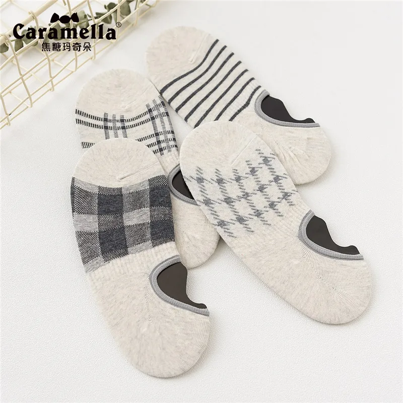 

4 Pairs Boxed Houndstooth Mesh no show & low cut non slip invisible cotton made socks for Men one size