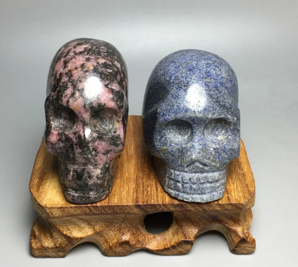 

2pcs Hand Carved Natural Skull Stone Skull Crystal Healing Gift Crafts home decoration