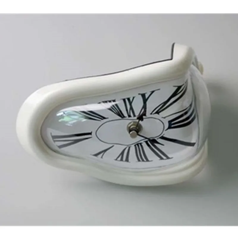 Древний Римский правый угол деформации расплавленные часы римские цифры настенные часы творческий кабинет настольные витые часы X1567 - Цвет: Белый
