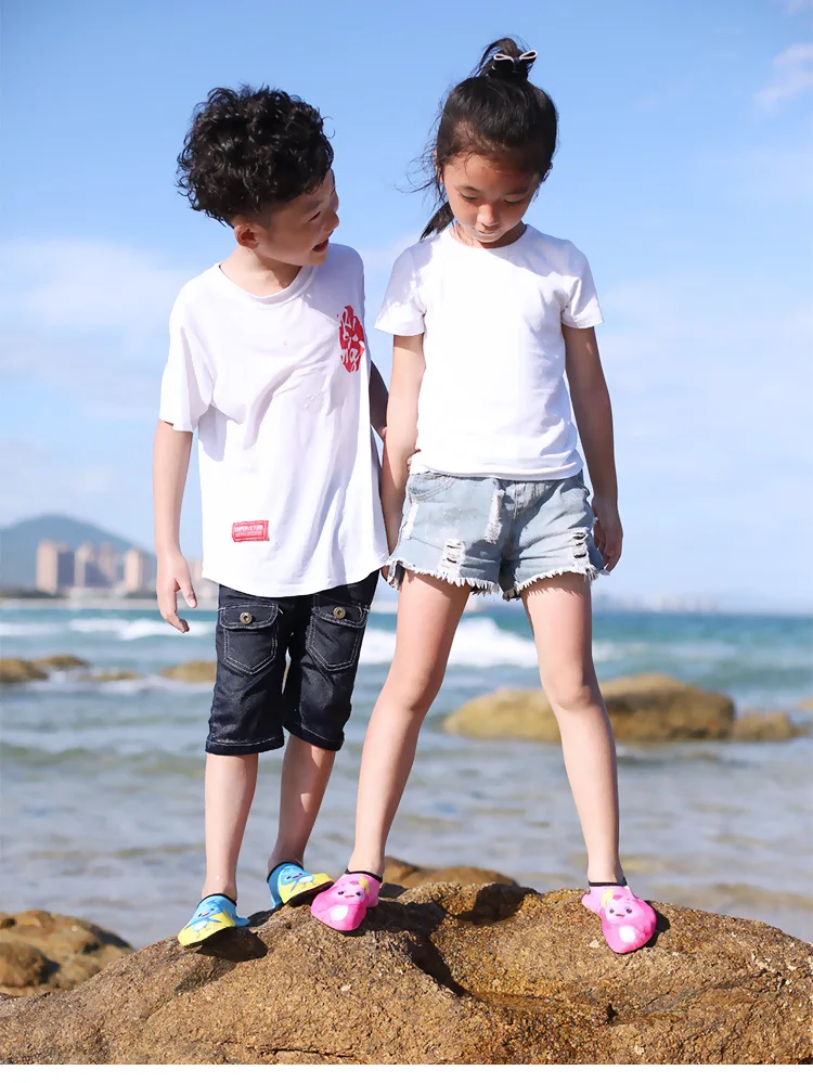 Пляжные Для мужчин и женская обувь Дайвинг шлепанцы для Плавания 3 цвета Детская активного отдыха болотных подводное плавание легкие и