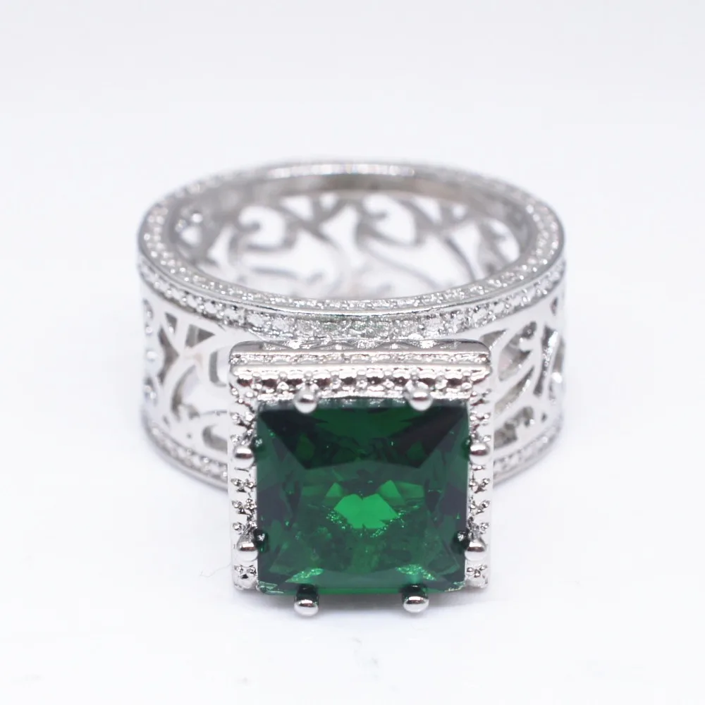 Big Crystal Green Stone Ring Male Female Silver Color Engagement Jewelry Vintage Party Wedding Rings For Women silver ring wedding rings finger rings womens ring jewelry rings ring jewelry
