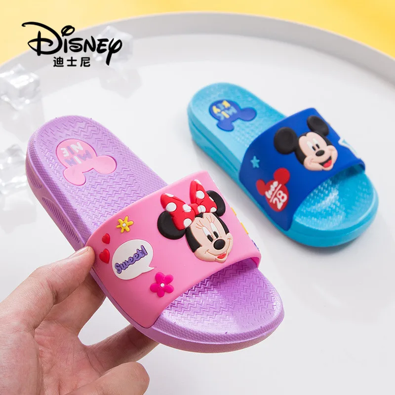 Летние шлепанцы Disney мультяшный рисунок сандалии и тапочки Нескользящие