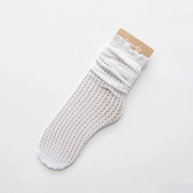 Fashion Korean Creative Socks Women Cotton Thin Heap Heap Solid Color Socks for Women Meias Gift Cut Fuzzy Socks Plus Size - Цвет: White