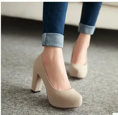

The spring and autumn new round shallow mouth of single high heels with sweet thick waterproof shoes